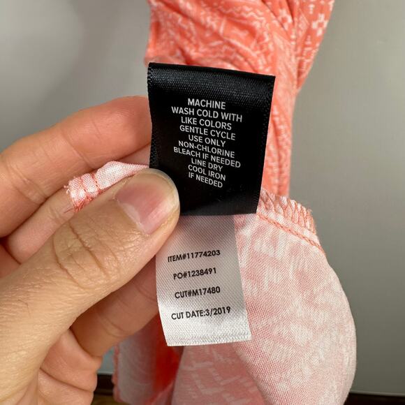 Torrid Diamond Challis Peach & White Skater Dress - Picture 7 of 10